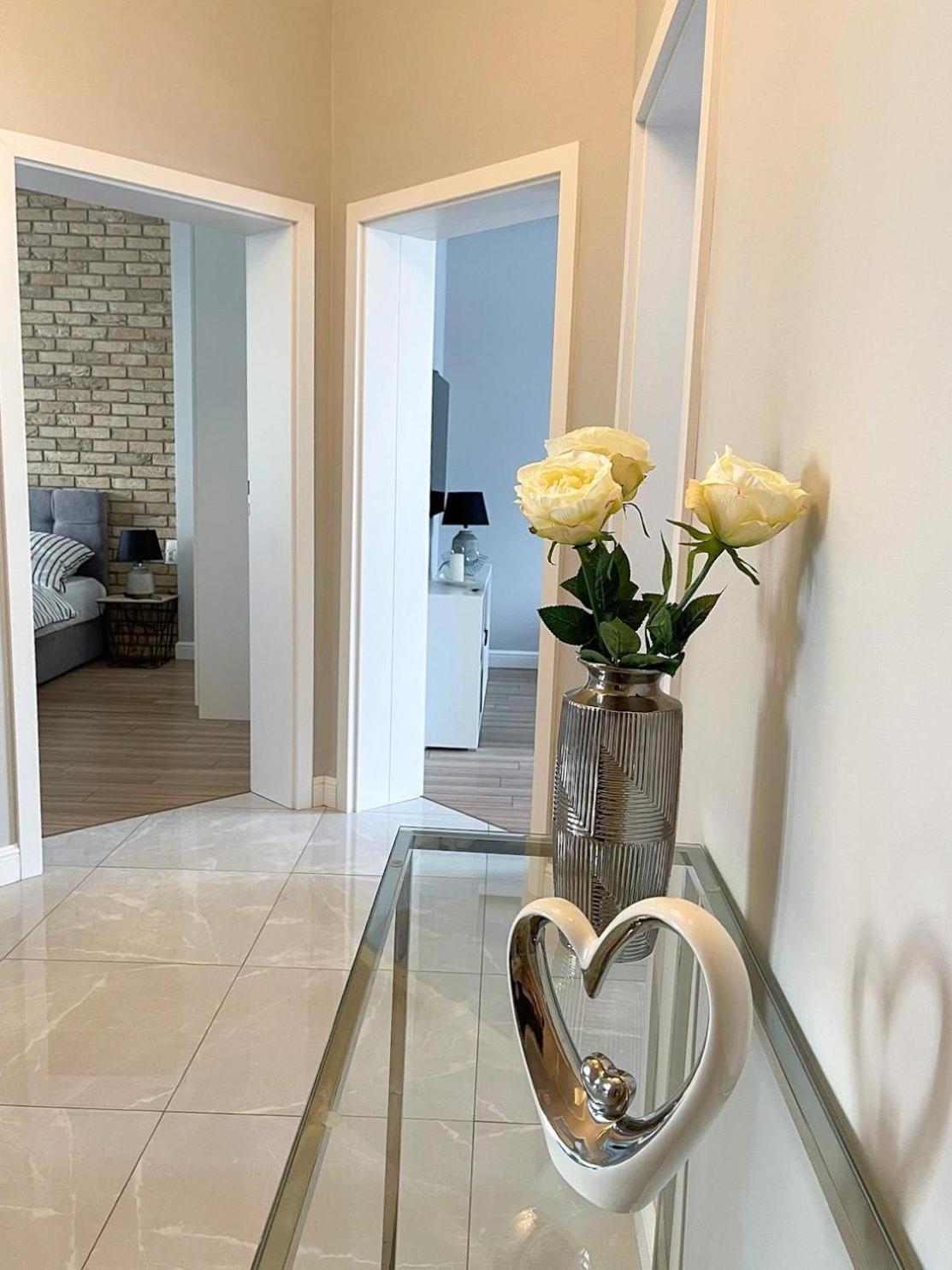 Luksusowy Apartament Dla 6 Osob - 90 M2 Swinoujscie Dış mekan fotoğraf